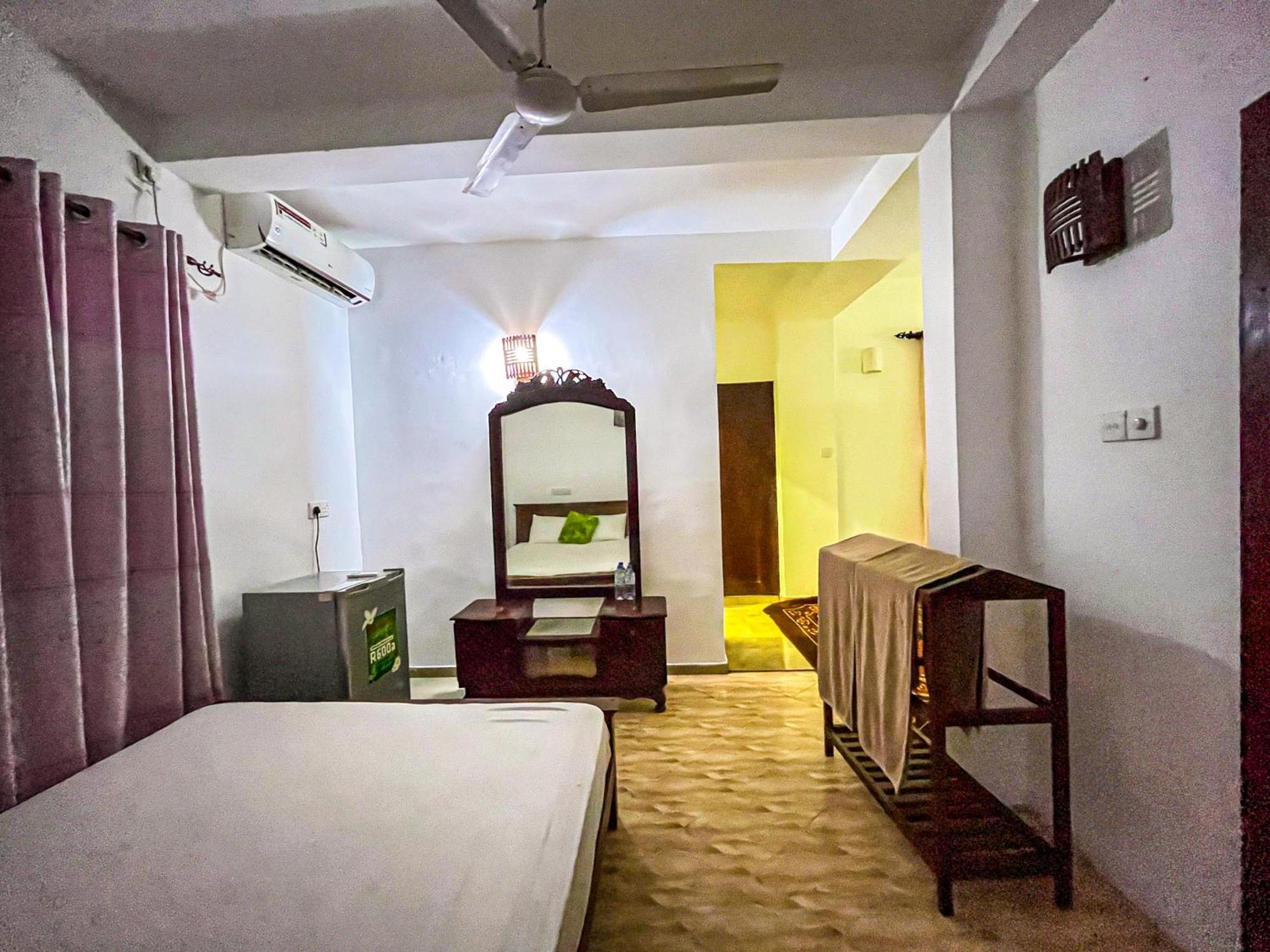 Galle Camellia Стая снимка