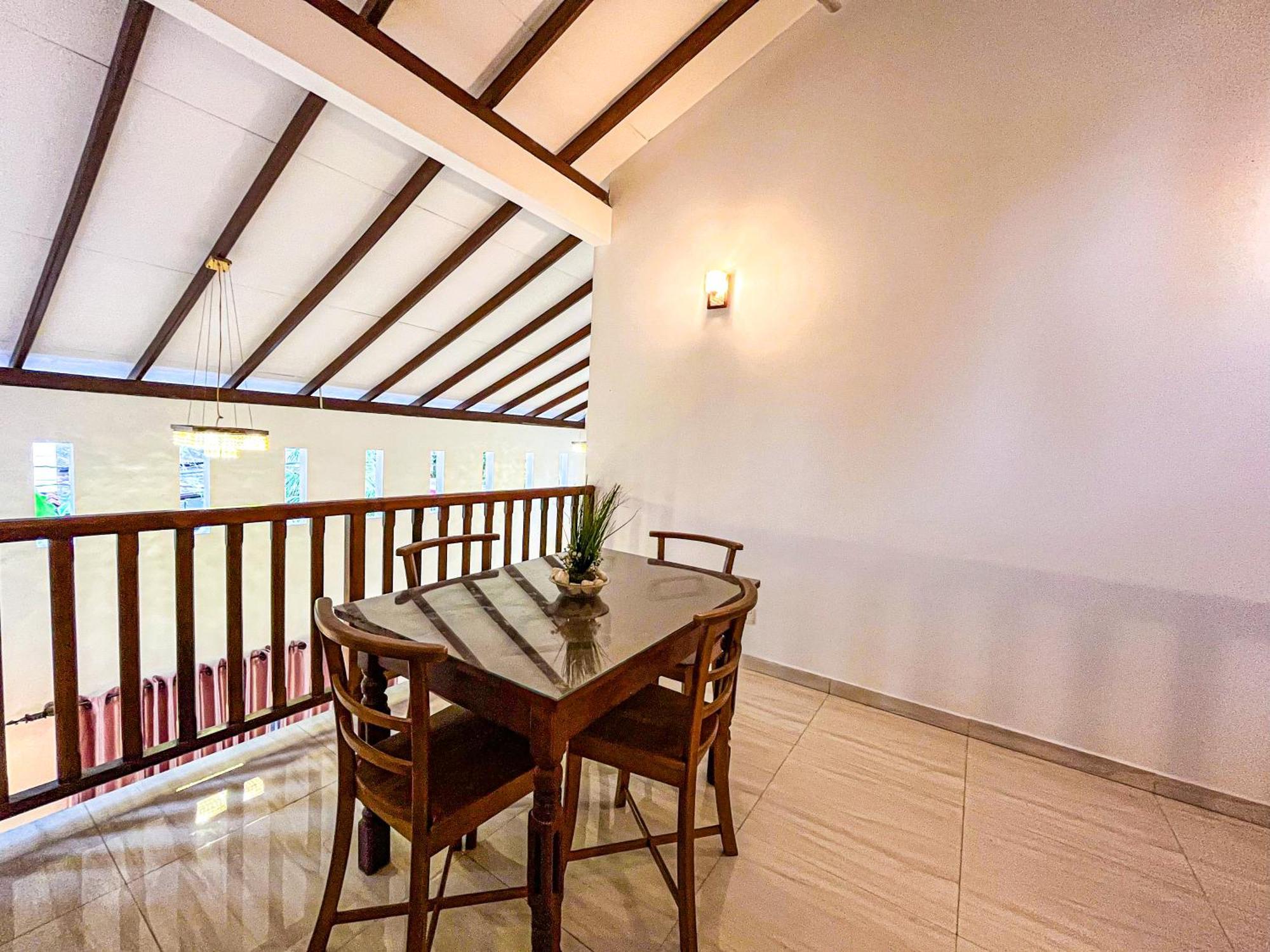 Galle Camellia Екстериор снимка