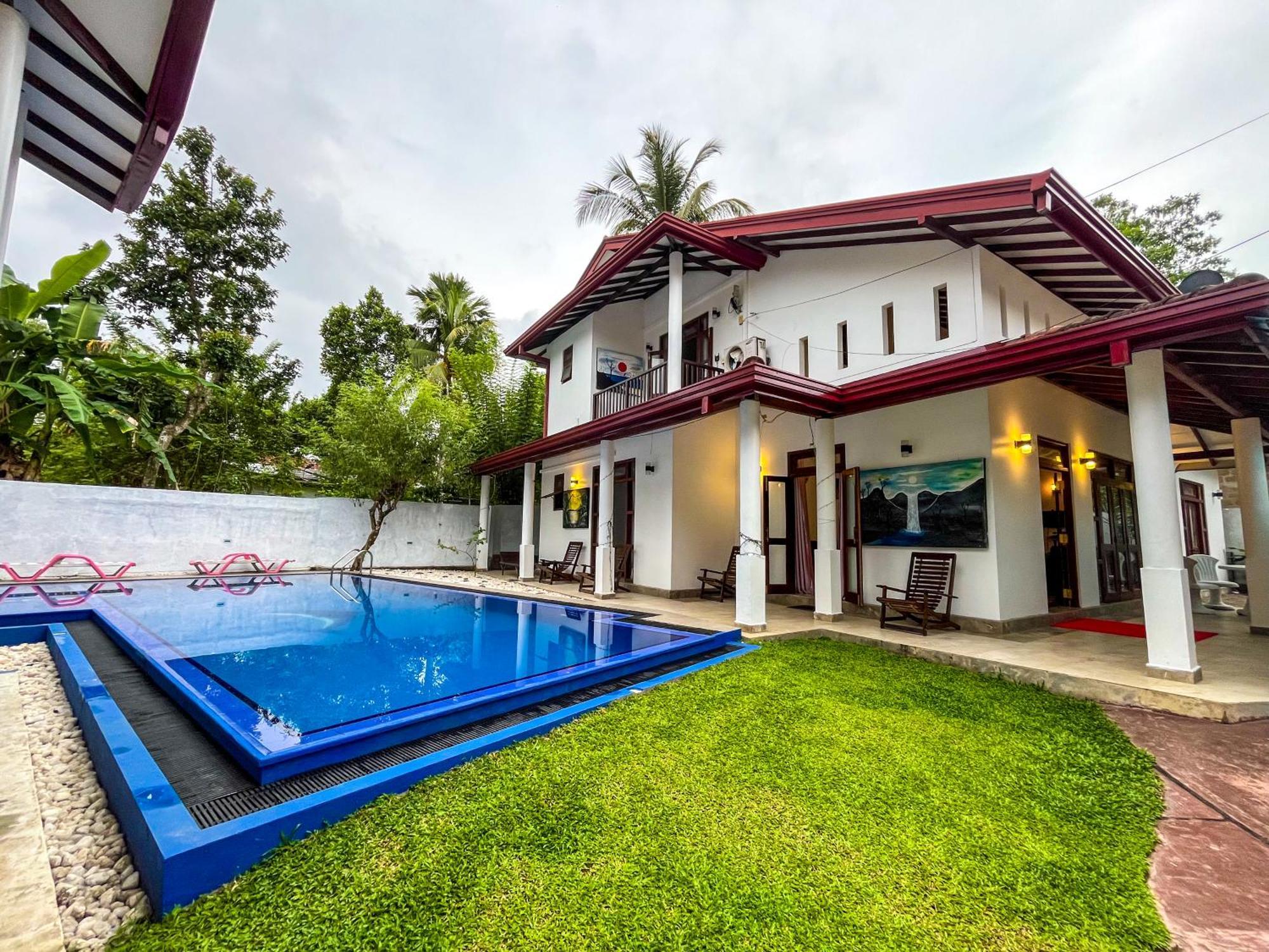 Galle Camellia Екстериор снимка