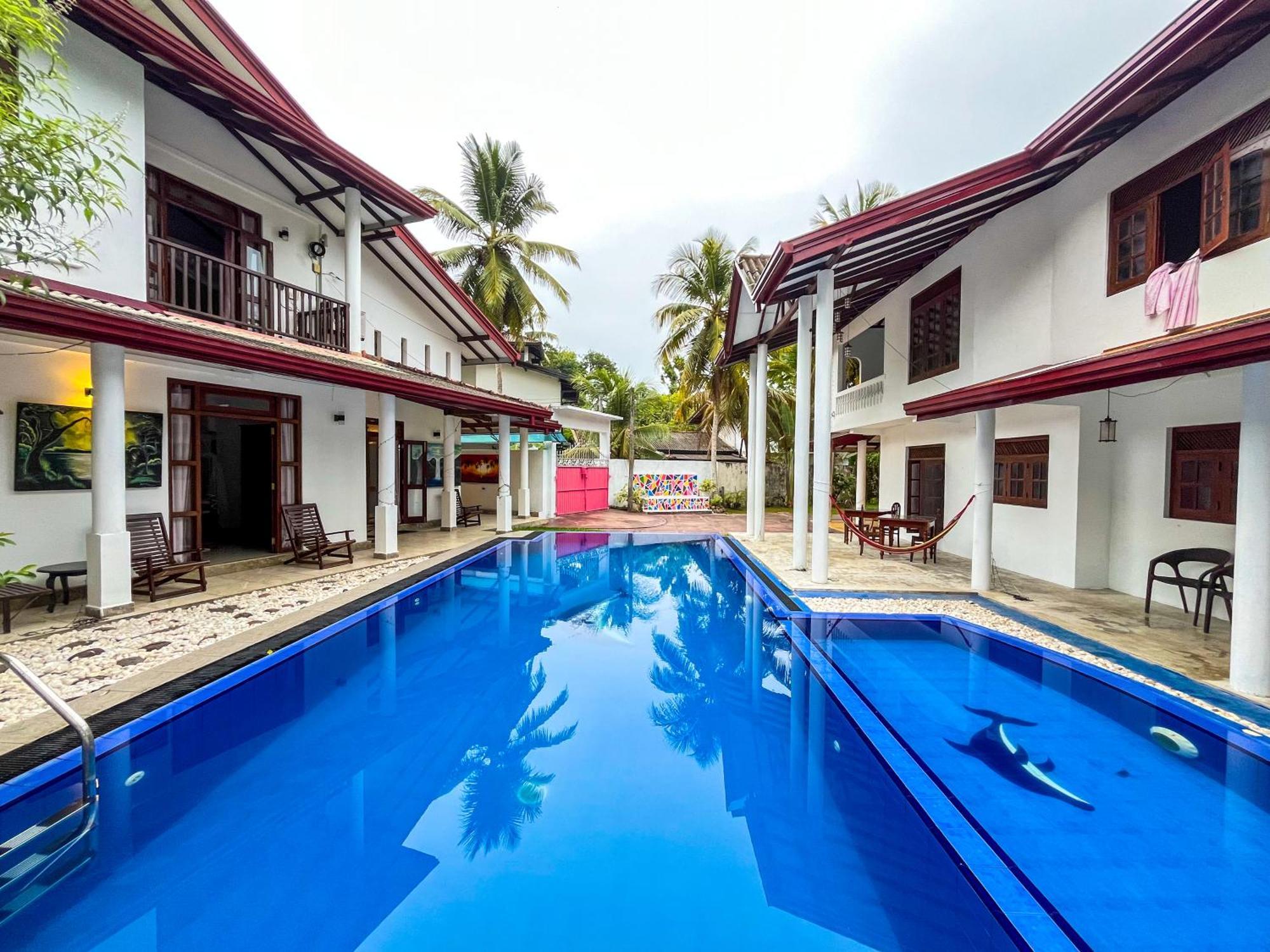 Galle Camellia Екстериор снимка